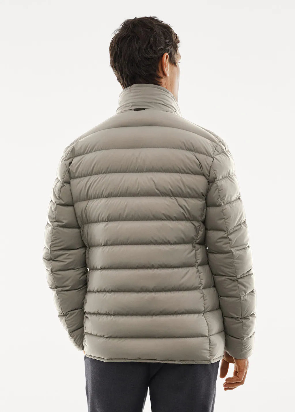 Water-repellent padded anorak